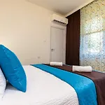 Modern 1br With Private Garage Near Mall Plovdiv, Pulmed And Rowing Canal 아파트 플로브디프