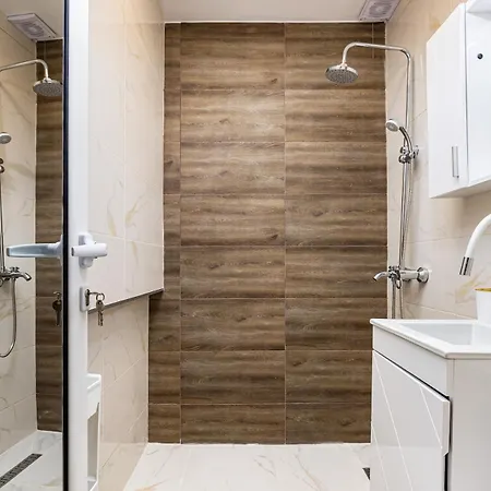 Modern 1br With Private Garage Near Mall Plovdiv, Pulmed And Rowing Canal Plovdiv