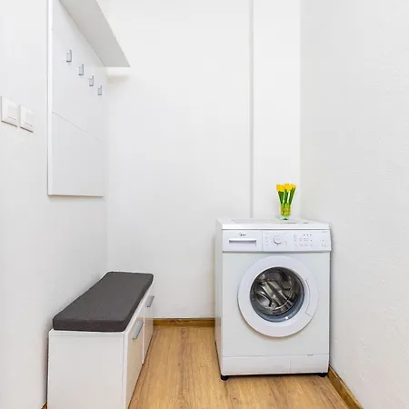 Modern 1br With Private Garage Near Mall Plovdiv, Pulmed And Rowing Canal Plovdiv