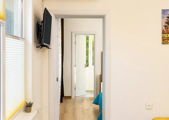 Lejlighed Stylish 1br Flat, Pulmed And Mall Plovdiv, Free P